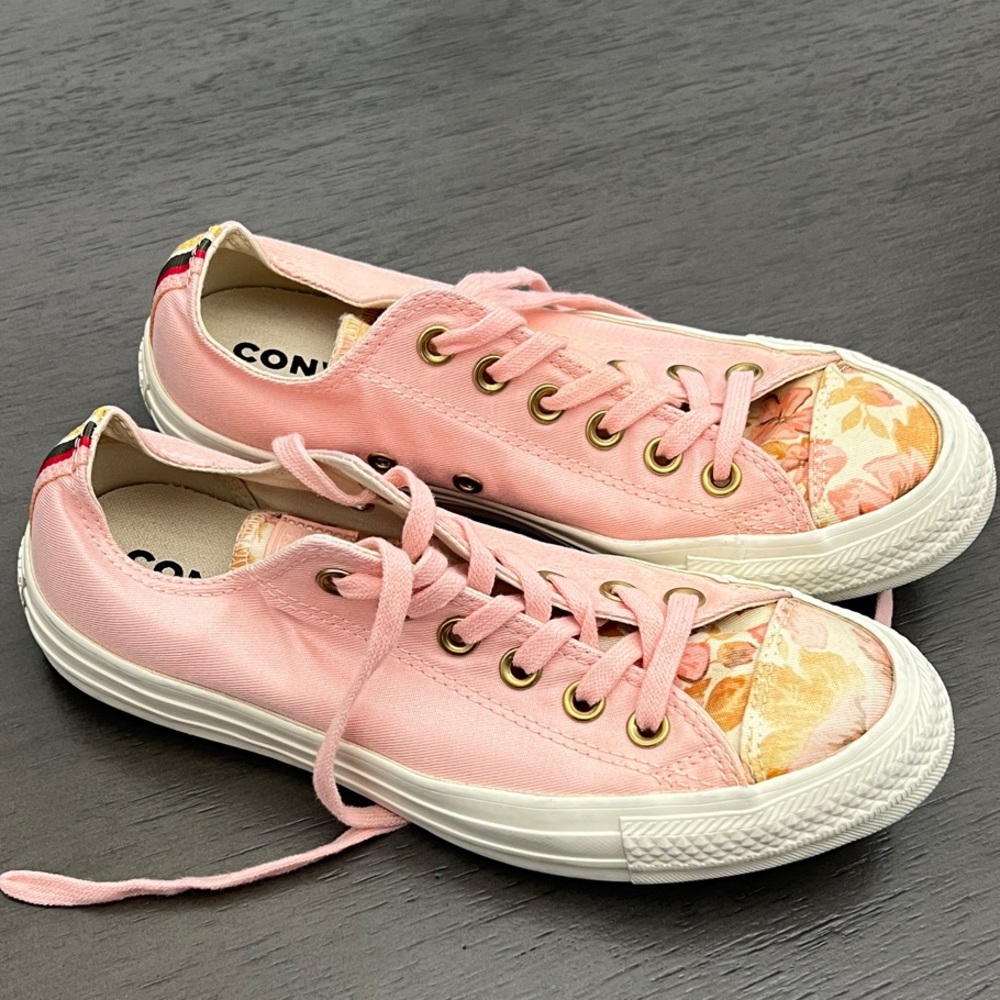 Converse Women's Pink Floral Sneakers